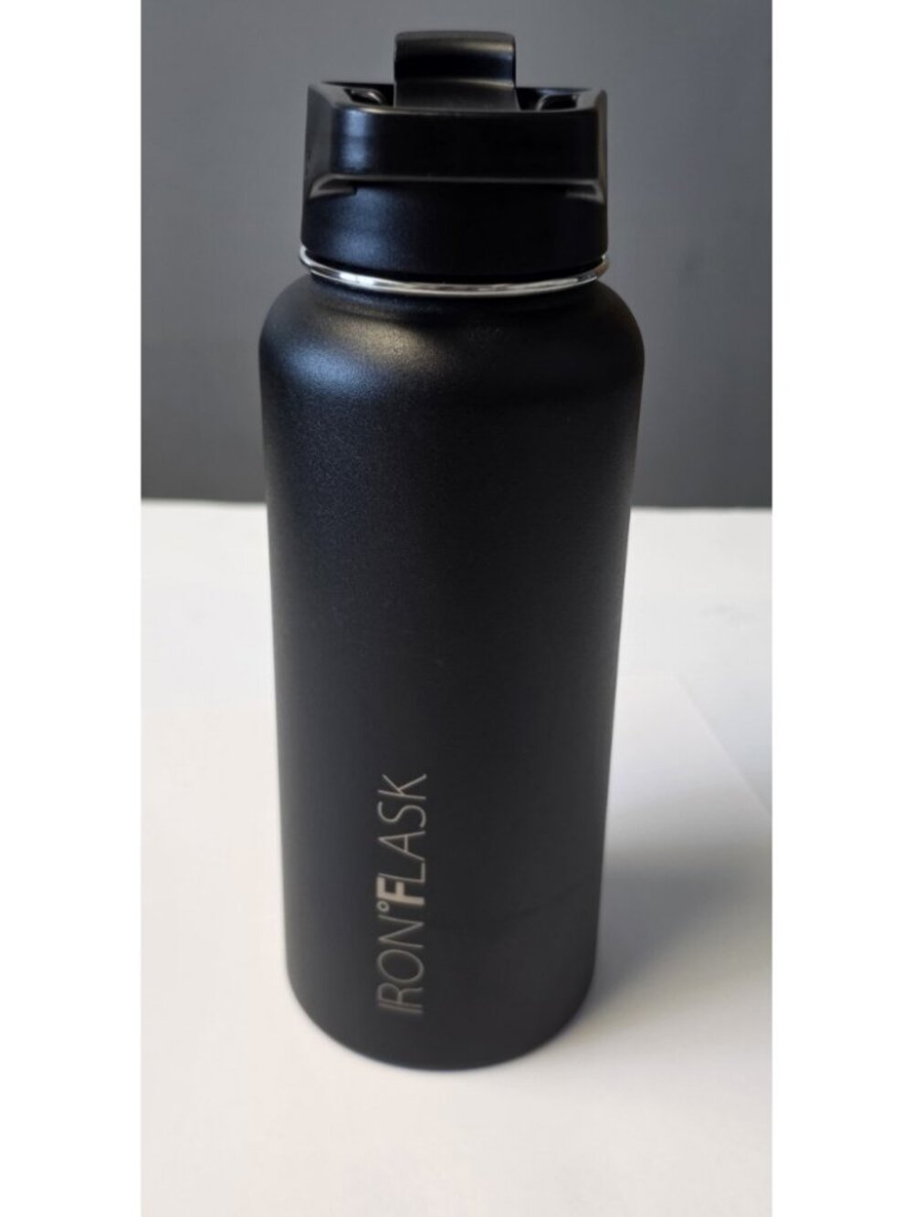 Hydro Flask Growler With Lid & Clear Rubber Boot 32oz Black Insulated - Picture 9 of 9
